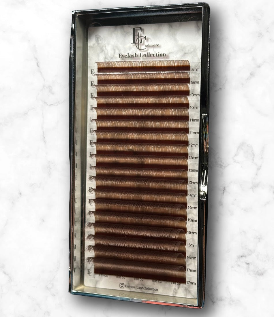 0.3 Cashmere Brown Lash Tray (Mixed Lengths)